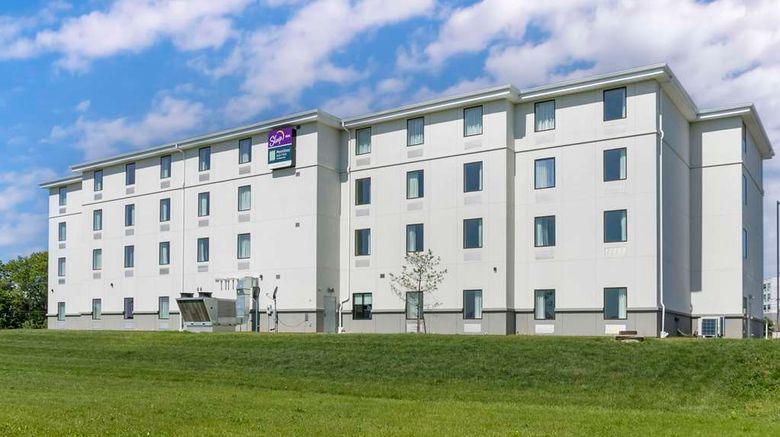 <b>Sleep Inn York Exterior</b>. Images powered by <a href="https://iceportal.shijigroup.com/" title="IcePortal" target="_blank">IcePortal</a>.