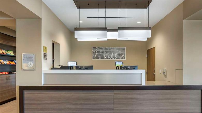 <b>Sleep Inn York Lobby</b>. Images powered by <a href="https://iceportal.shijigroup.com/" title="IcePortal" target="_blank">IcePortal</a>.