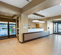 MainStay Suites York Lobby