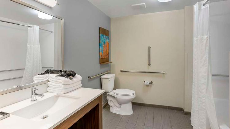 MainStay Suites York Room