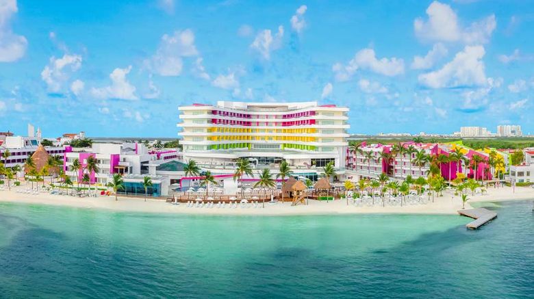 <b>Temptation Cancun Resort Exterior</b>. Images powered by <a href="https://iceportal.shijigroup.com/" title="IcePortal" target="_blank">IcePortal</a>.
