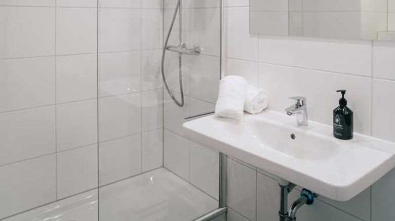<b>Pentahotel Bremen Suite</b>. Images powered by <a href="https://iceportal.shijigroup.com/" title="IcePortal" target="_blank">IcePortal</a>.