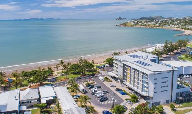 Salt Yeppoon Exterior