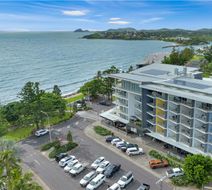 Salt Yeppoon Exterior