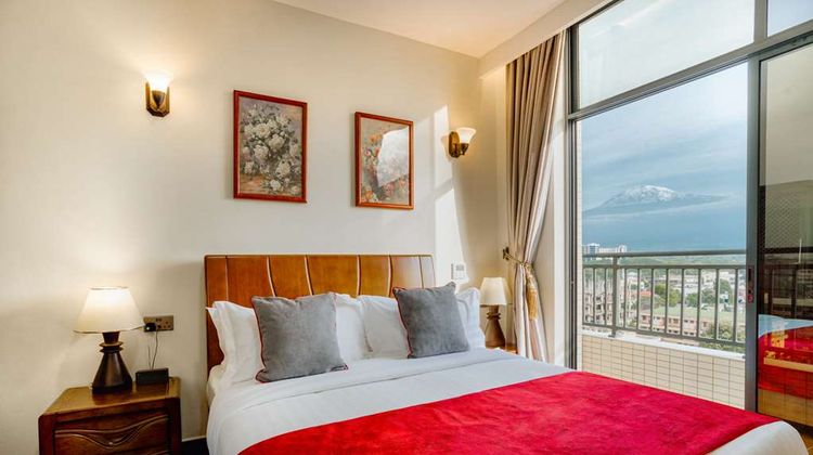 Kibo Hotel Room