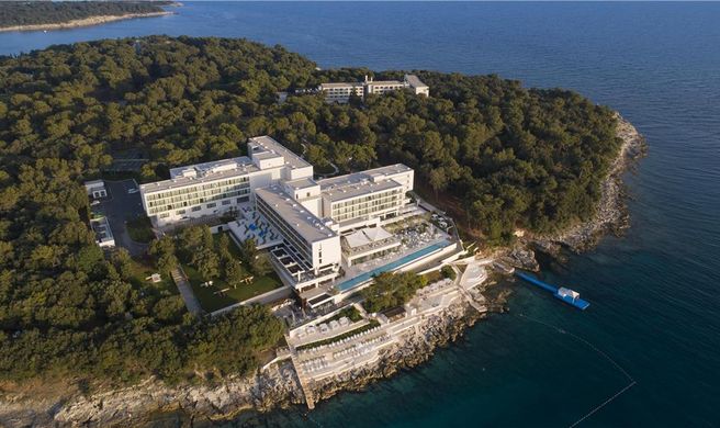 Grand Hotel Brioni, Radisson Collection Exterior