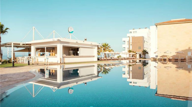 <b>Pierre Anne Beach Hotel Pool</b>. Images powered by <a href="https://iceportal.shijigroup.com/" title="IcePortal" target="_blank">IcePortal</a>.