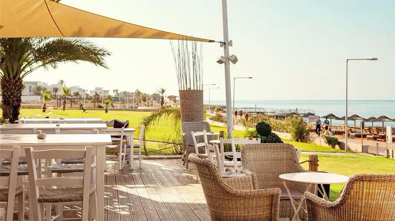 <b>Pierre Anne Beach Hotel Restaurant</b>. Images powered by <a href="https://iceportal.shijigroup.com/" title="IcePortal" target="_blank">IcePortal</a>.