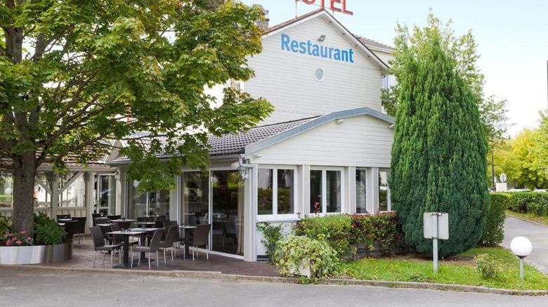 <b>Hotel Acadie Les Ulis Exterior</b>. Images powered by <a href="https://iceportal.shijigroup.com/" title="IcePortal" target="_blank">IcePortal</a>.