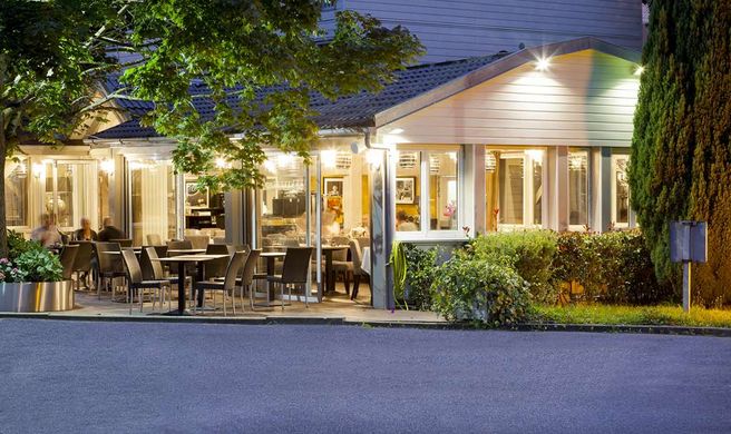 Hotel Acadie Les Ulis Exterior
