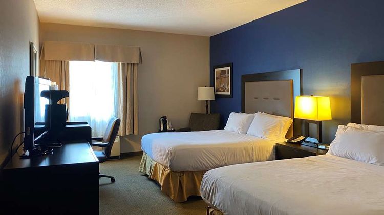Wingate by Wyndham Ashland Room