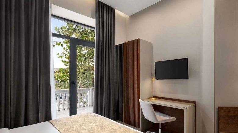 <b>Tbilisi Chambers-Trademark Collection Room</b>. Images powered by <a href="https://iceportal.shijigroup.com/" title="IcePortal" target="_blank">IcePortal</a>.