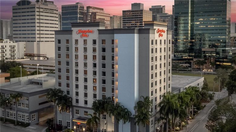 <b>Hampton Inn Lauderdale Downtown Las Olas Exterior</b>. Images powered by <a href="https://iceportal.shijigroup.com/" title="IcePortal" target="_blank">IcePortal</a>.