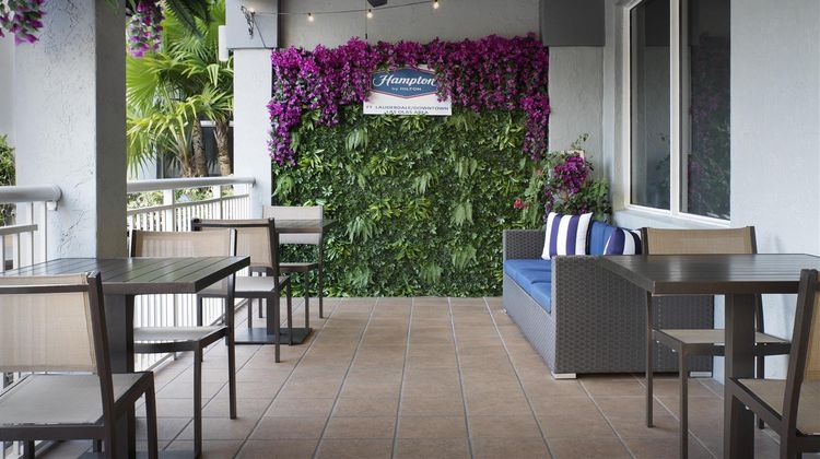 Hampton Inn Lauderdale Downtown Las Olas Exterior