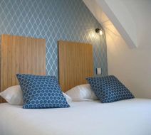 Hotel De Caen Room