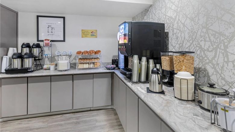 <b>Hillstone Inn, Ascend Hotel Collection Restaurant</b>. Images powered by <a href="https://iceportal.shijigroup.com/" title="IcePortal" target="_blank">IcePortal</a>.