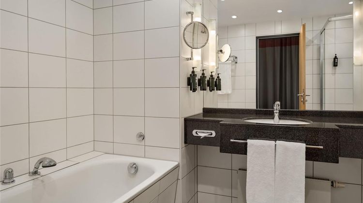 Ramada by Wyndham Essen Suite