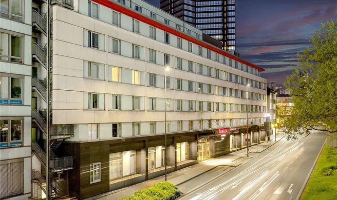 Ramada by Wyndham Essen Exterior