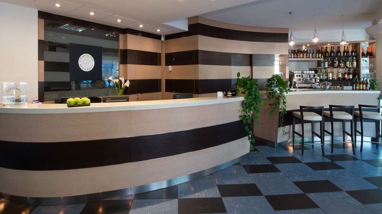 <b>CDH My One Hotel La Spezia Lobby</b>. Images powered by <a href="https://iceportal.shijigroup.com/" title="IcePortal" target="_blank">IcePortal</a>.