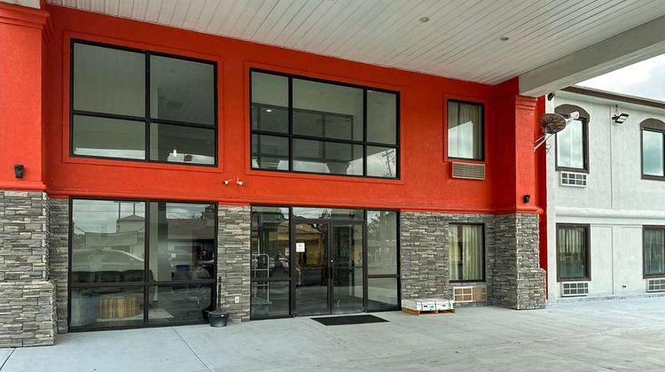 Quality Inn Exterior