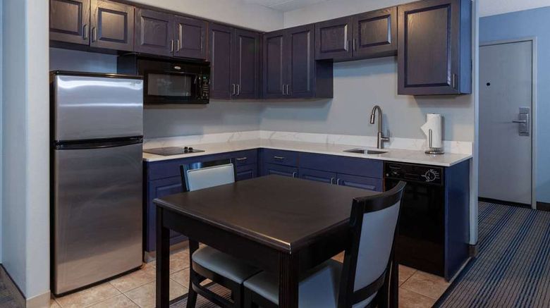 <b>AmericInn by Wyndham Peoria Suite</b>. Images powered by <a href="https://iceportal.shijigroup.com/" title="IcePortal" target="_blank">IcePortal</a>.