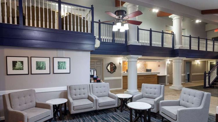 AmericInn by Wyndham Peoria Lobby