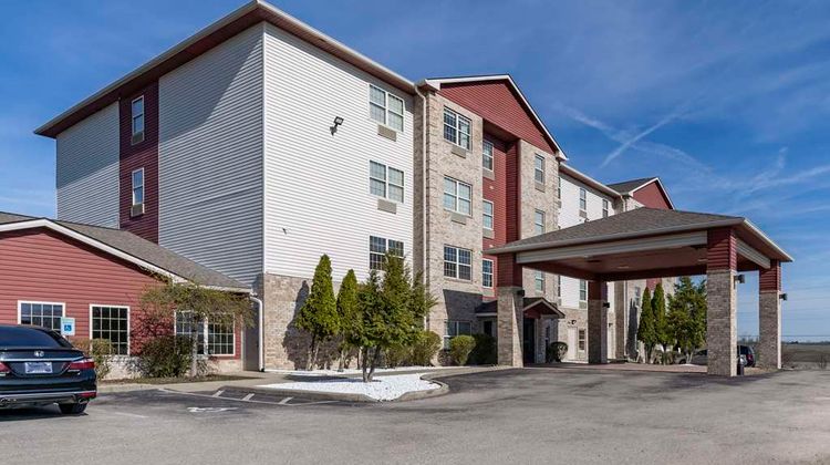 Comfort Inn and Suites Shelbyville Exterior