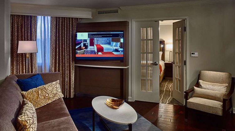 The Hotel at Auburn University Suite