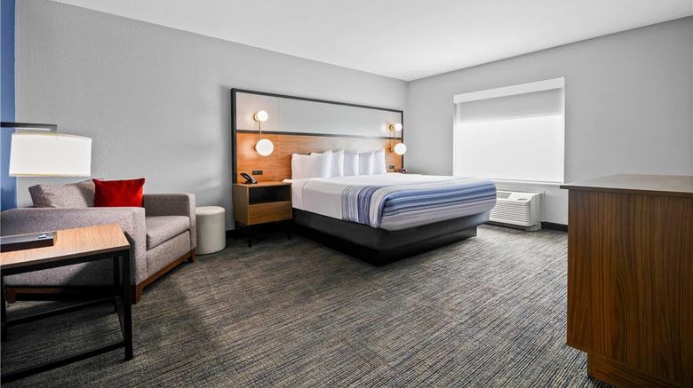 <b>AmericInn by Wyndham International Falls Suite</b>. Images powered by <a href="https://iceportal.shijigroup.com/" title="IcePortal" target="_blank">IcePortal</a>.