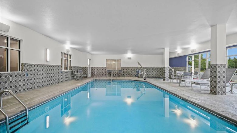 <b>AmericInn by Wyndham International Falls Pool</b>. Images powered by <a href="https://iceportal.shijigroup.com/" title="IcePortal" target="_blank">IcePortal</a>.
