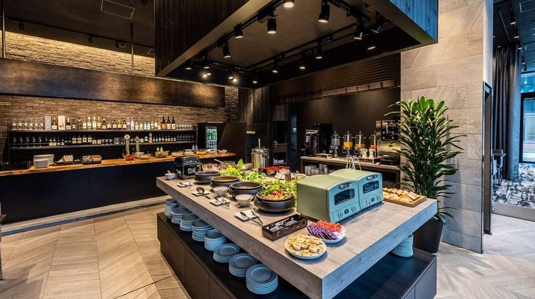 <b>Wyndham Garden Sapporo Odori Restaurant</b>. Images powered by <a href="https://iceportal.shijigroup.com/" title="IcePortal" target="_blank">IcePortal</a>.