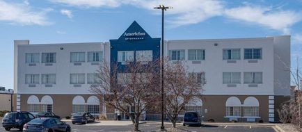 AmericInn by Wyndham Cedar Rapids North Exterior