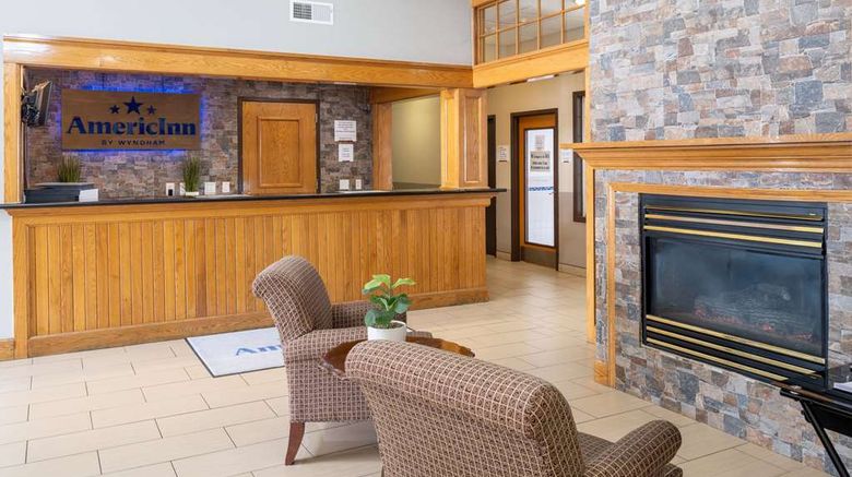 <b>AmericInn by Wyndham Cedar Rapids North Lobby</b>. Images powered by <a href="https://iceportal.shijigroup.com/" title="IcePortal" target="_blank">IcePortal</a>.