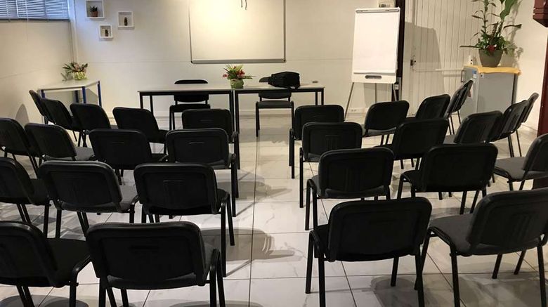 <b>La Maison Creole Meeting</b>. Images powered by <a href="https://iceportal.shijigroup.com/" title="IcePortal" target="_blank">IcePortal</a>.