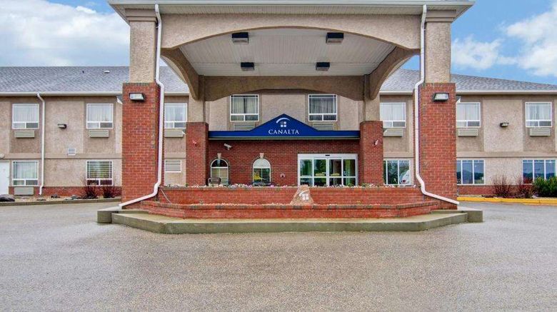 <b>Clarion Pointe Rimbey Exterior</b>. Images powered by <a href="https://iceportal.shijigroup.com/" title="IcePortal" target="_blank">IcePortal</a>.