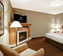 Clarion Pointe Rimbey Room