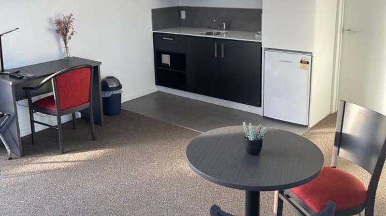 <b>Christchurch City Park Motel Suite</b>. Images powered by <a href="https://iceportal.shijigroup.com/" title="IcePortal" target="_blank">IcePortal</a>.