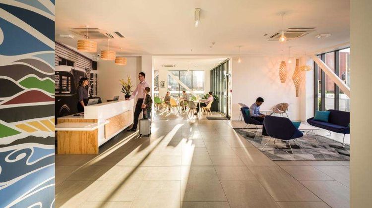 Carnmore Hotel Christchurch Lobby