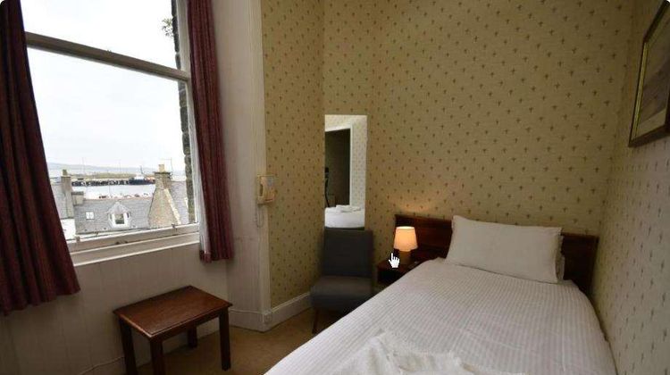 Stromness Hotel Room