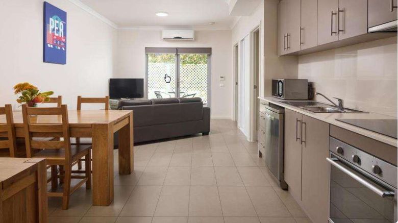 <b>Airport Apartments By Vetroblu Room</b>. Images powered by <a href="https://iceportal.shijigroup.com/" title="IcePortal" target="_blank">IcePortal</a>.
