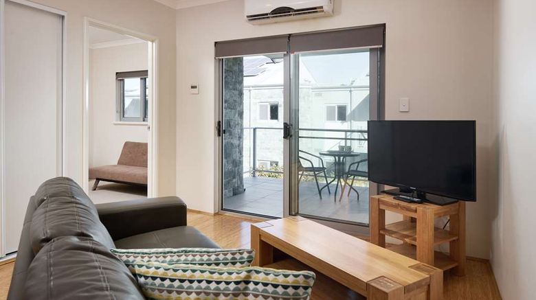 <b>Airport Apartments By Vetroblu Room</b>. Images powered by <a href="https://iceportal.shijigroup.com/" title="IcePortal" target="_blank">IcePortal</a>.