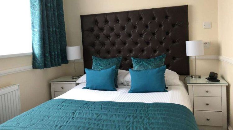 Camelia Hotel & Restaurant Room