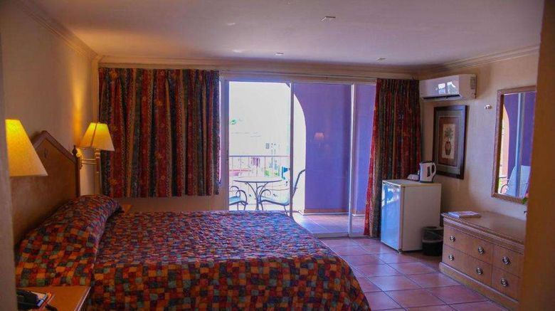 <b>Heritage Hotel Room</b>. Images powered by <a href="https://iceportal.shijigroup.com/" title="IcePortal" target="_blank">IcePortal</a>.