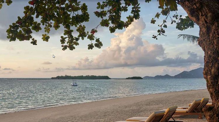 SALA Chaweng Beach Resort & Spa Exterior