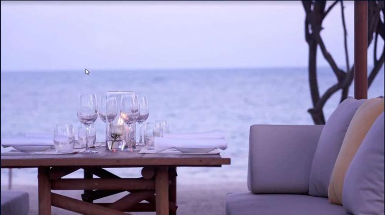 <b>SALA Chaweng Beach Resort & Spa Restaurant</b>. Images powered by <a href="https://iceportal.shijigroup.com/" title="IcePortal" target="_blank">IcePortal</a>.