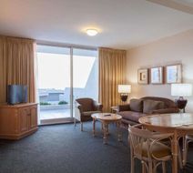 Dolphin Beach Hotel Room