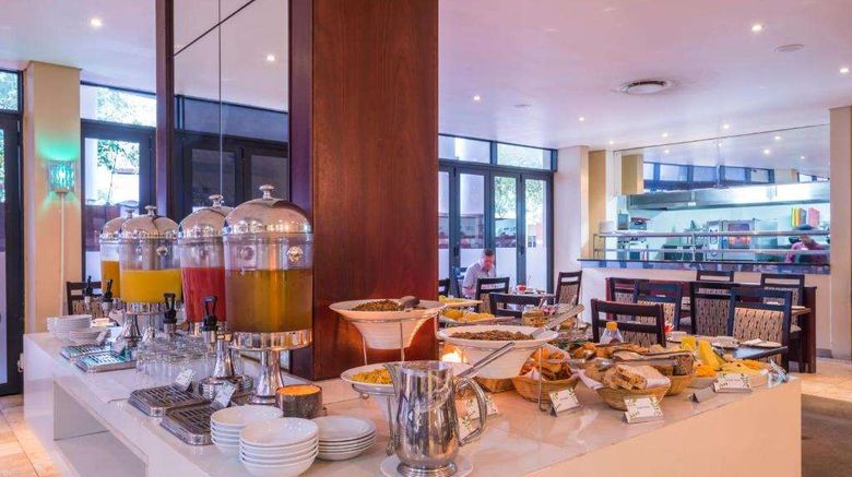 <b>Royal Palm Hotel Restaurant</b>. Images powered by <a href="https://iceportal.shijigroup.com/" title="IcePortal" target="_blank">IcePortal</a>.