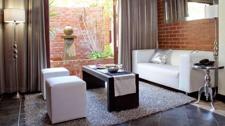 <b>Menlyn Boutique Hotel Room</b>. Images powered by <a href="https://iceportal.shijigroup.com/" title="IcePortal" target="_blank">IcePortal</a>.