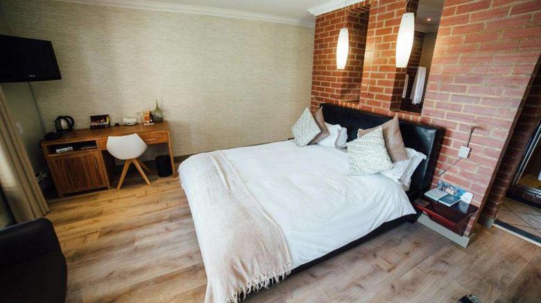 <b>Menlyn Boutique Hotel Room</b>. Images powered by <a href="https://iceportal.shijigroup.com/" title="IcePortal" target="_blank">IcePortal</a>.