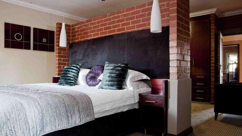 <b>Menlyn Boutique Hotel Room</b>. Images powered by <a href="https://iceportal.shijigroup.com/" title="IcePortal" target="_blank">IcePortal</a>.